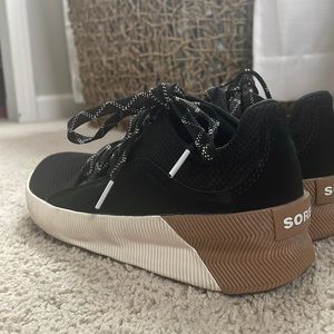 Brand new black Sorel sneakers size 7